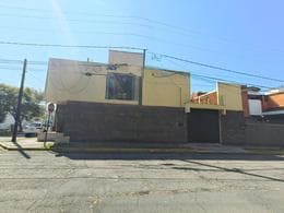 4-Bedroom Corner House in the El Mirador Neighborhood in Puebla
