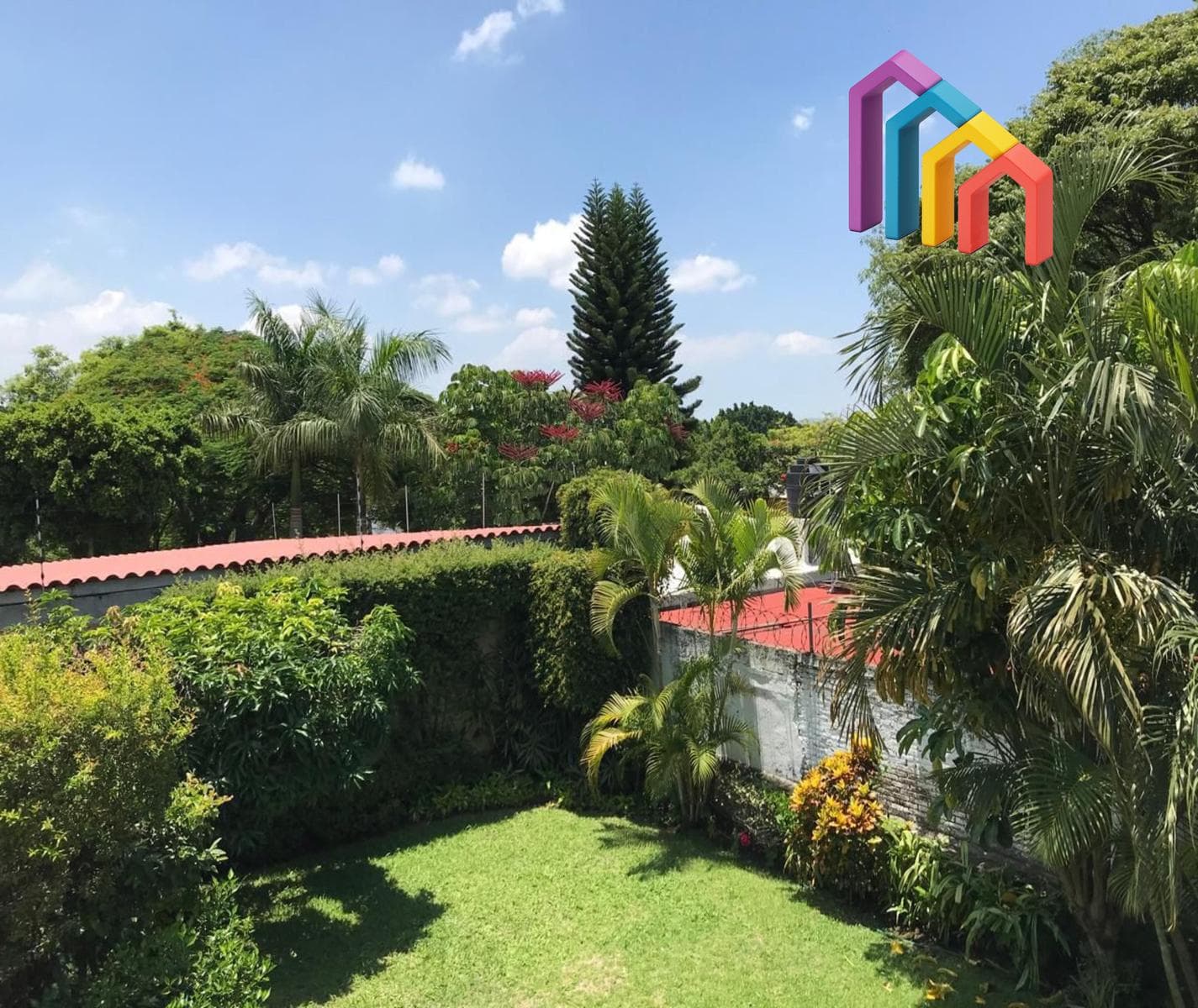 HOUSE FOR SALE IN CUERNAVACA, MORELOS