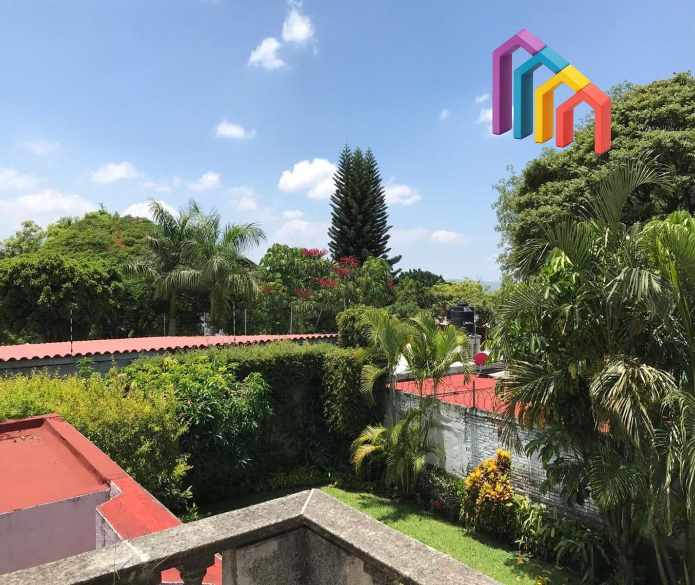 HOUSE FOR SALE IN CUERNAVACA, MORELOS