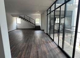 Condominium Unit for Sale in Valle de Tepepan with a Terrace and Garden