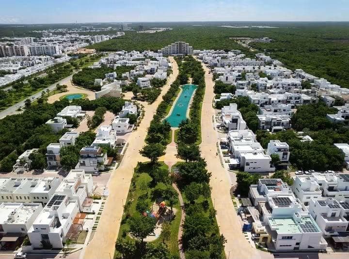 RIO RESIDENCIAL House