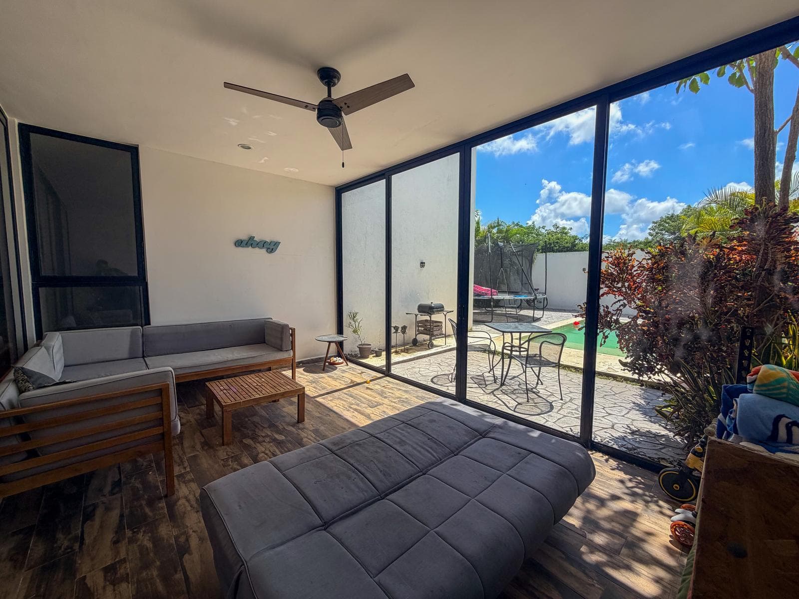 HOUSE FOR SALE IN MÉRIDA, CHOLUL, PRIVADA GARDENA, 4 BEDROOMS