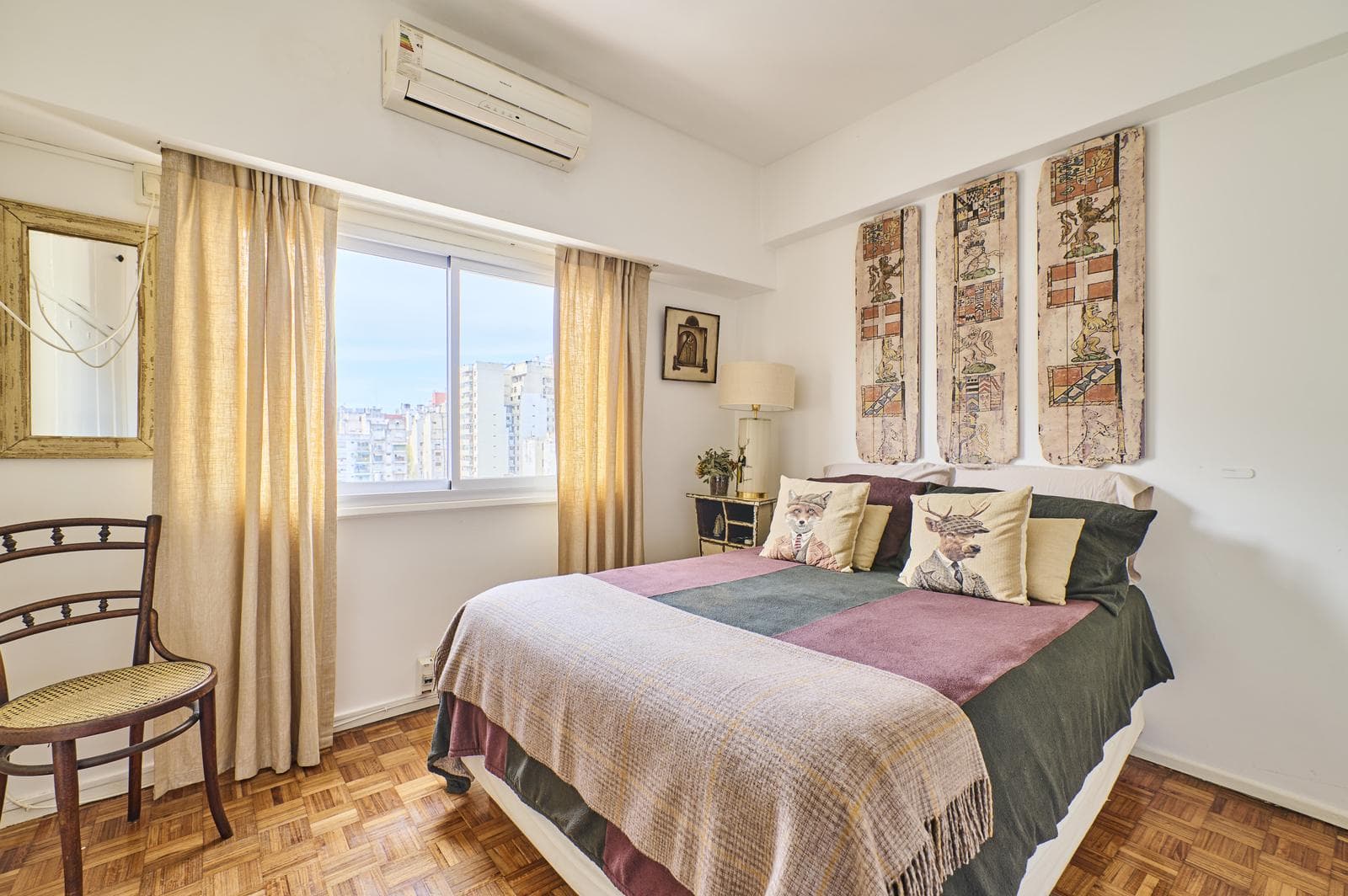 3-Bedroom Apartment for Sale in Almagro