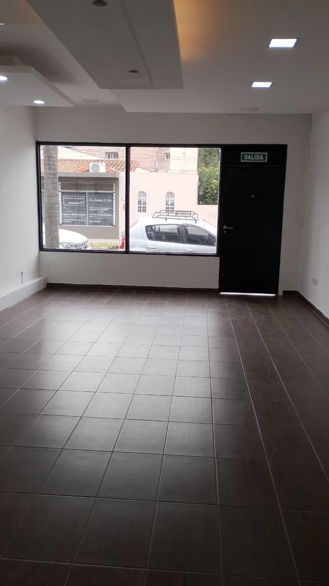 Commercial Space for Rent in Downtown Garin