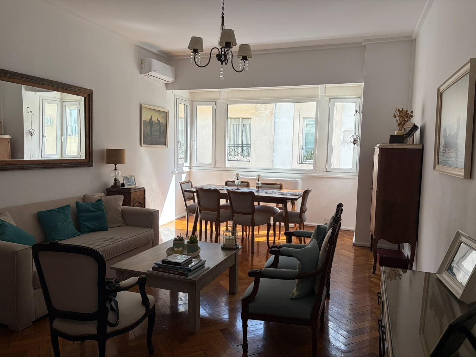For Rent: Excellent 3-room apartment in Recoleta