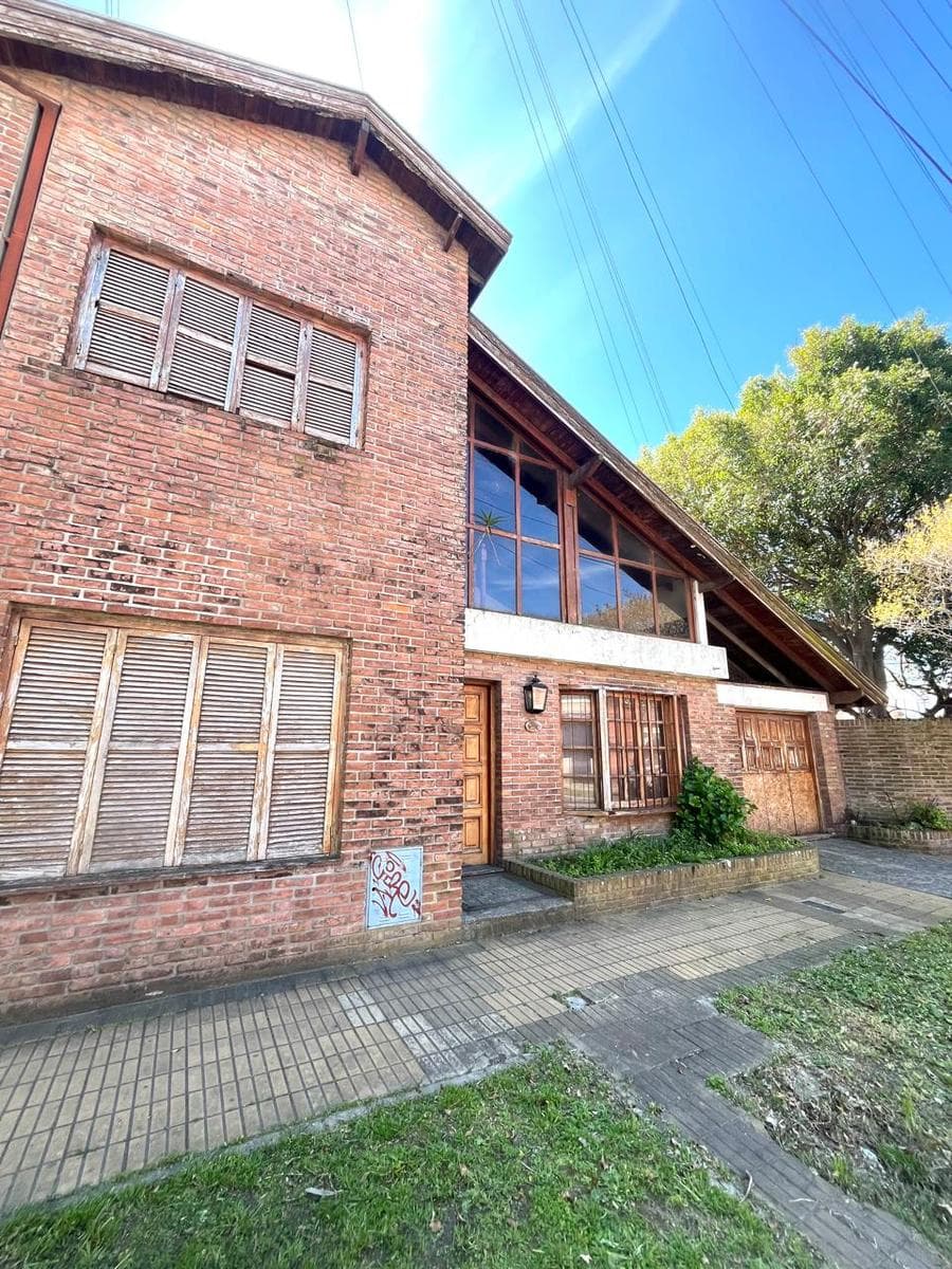Venta Casa 5 Amb Quilmes Lote 209M/Cub 152M