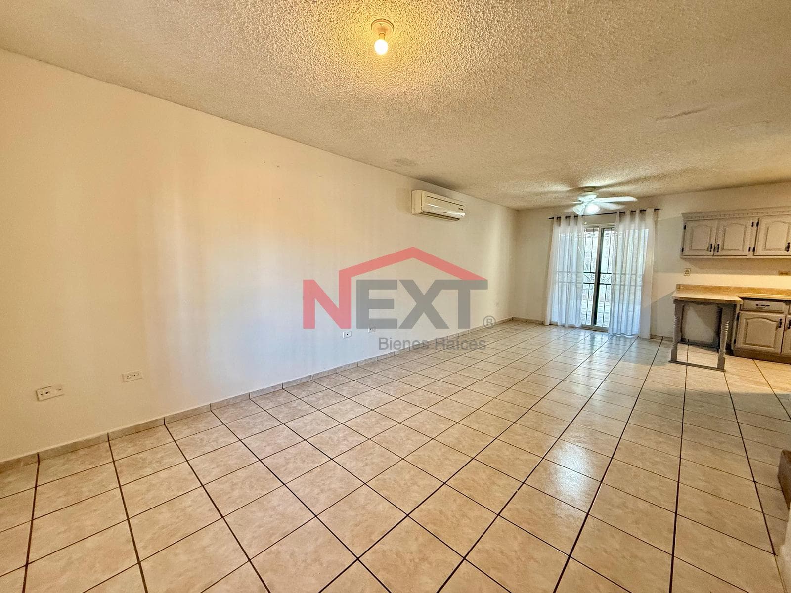 CASA EN RENTA EN MONTECARLO RESIDENCIAL