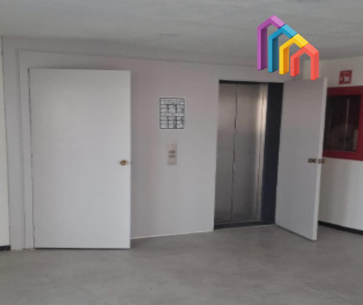 Spacious Corporate Office for Rent in Patriotismo