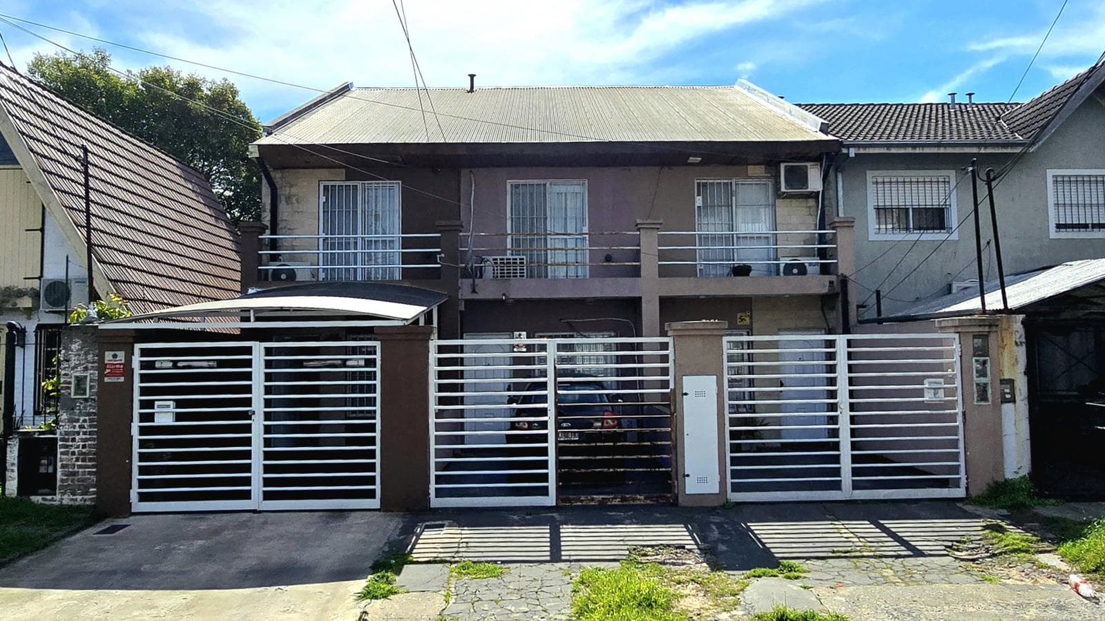 4-ROOM DUPLEX FOR SALE IN JOSE LEON SUAREZ