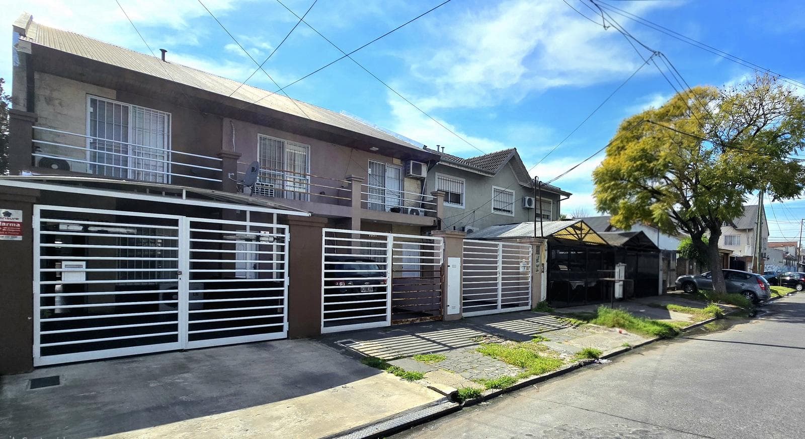 4-ROOM DUPLEX FOR SALE IN JOSE LEON SUAREZ