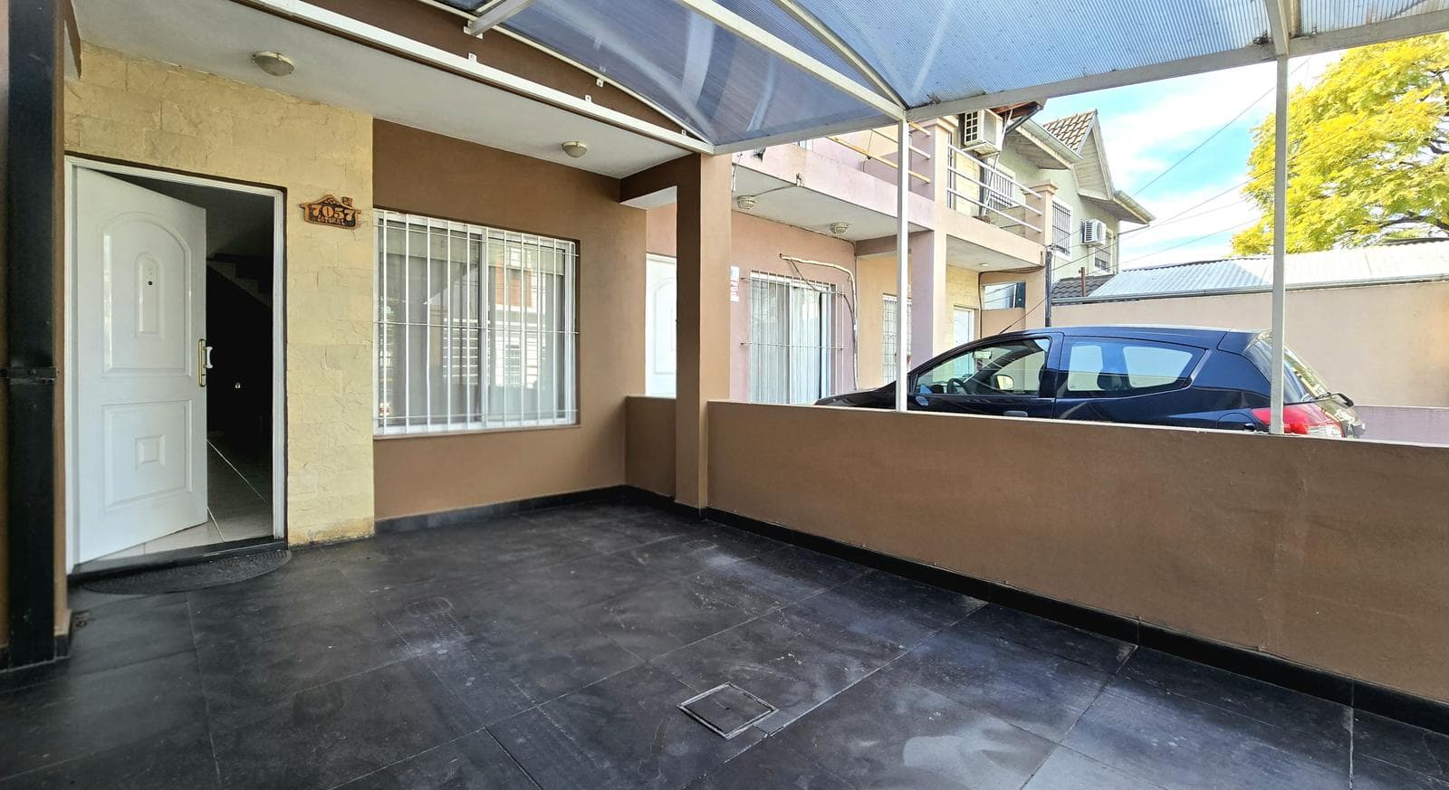 4-ROOM DUPLEX FOR SALE IN JOSE LEON SUAREZ
