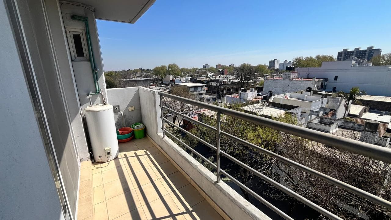 Furnished studio apartment