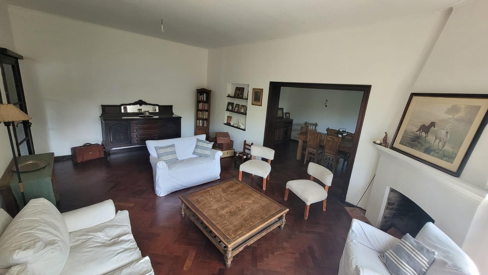 House with Pool for Short-Term Rentals - Pardo 1800 - Bella Vista