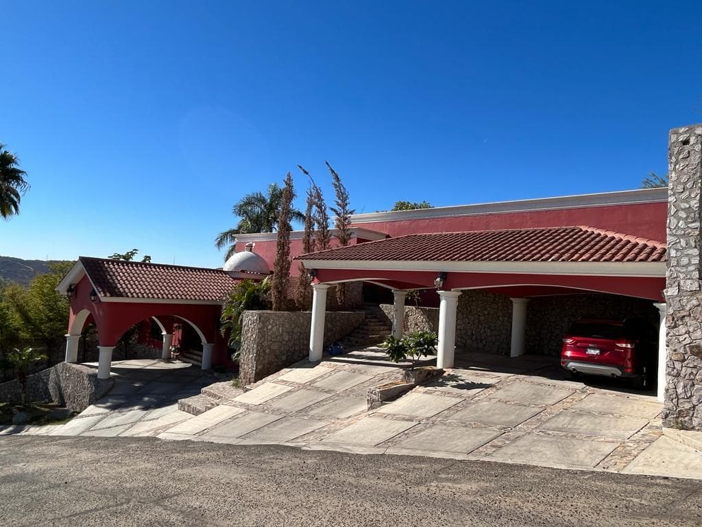 House for Sale in Hacienda Residencial