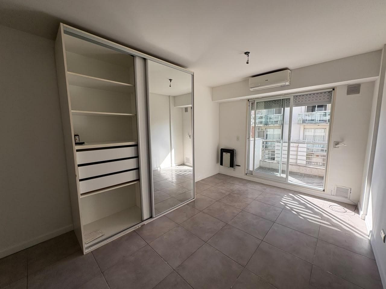 Apartment - Downtown