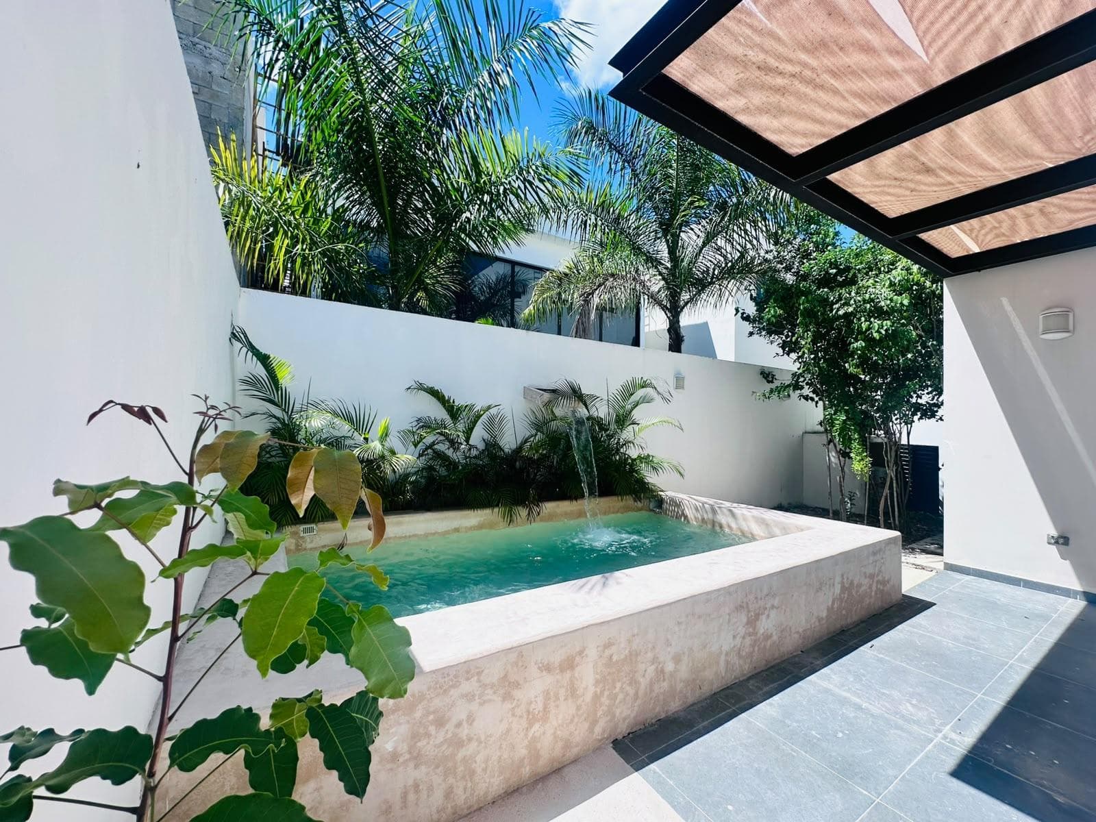 House for Rent in Cancún | Single-Story, Private Pool, and Amenities