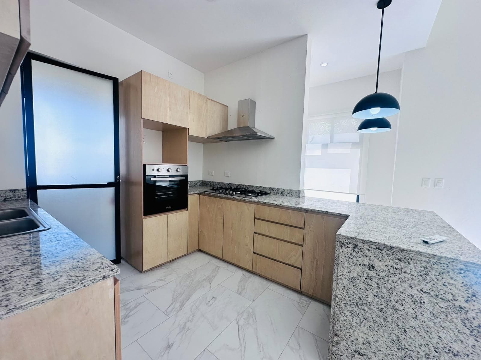 House for Rent in Cancún | Single-Story, Private Pool, and Amenities