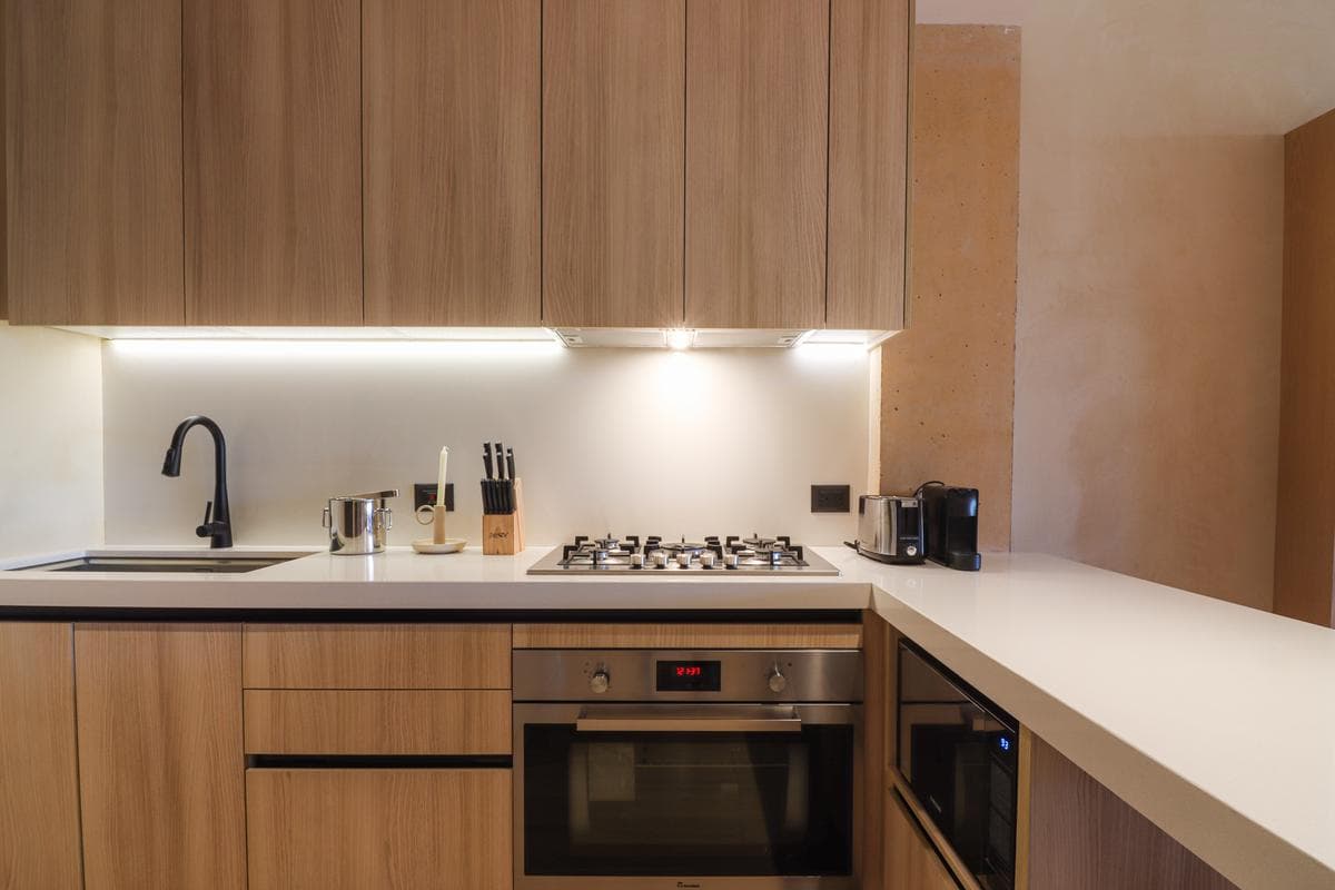 APARTMENT FOR SALE NEAR A GOLF COURSE, AVAILABLE IMMEDIATELY IN PLAYA DEL CARMEN