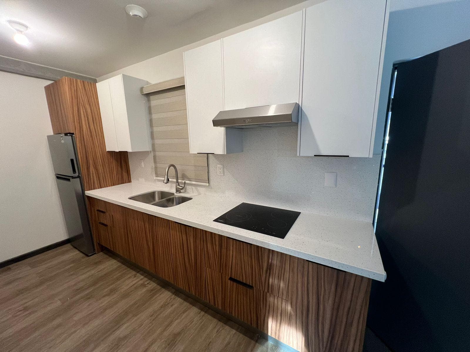 Two-story furnished apartment in Torre Hexus