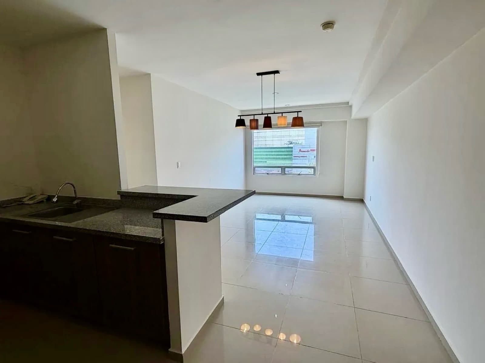 Apartment for sale in Santa Fe on Vía Santa Fe: 2 bedrooms, 2 bathrooms, amenities, security