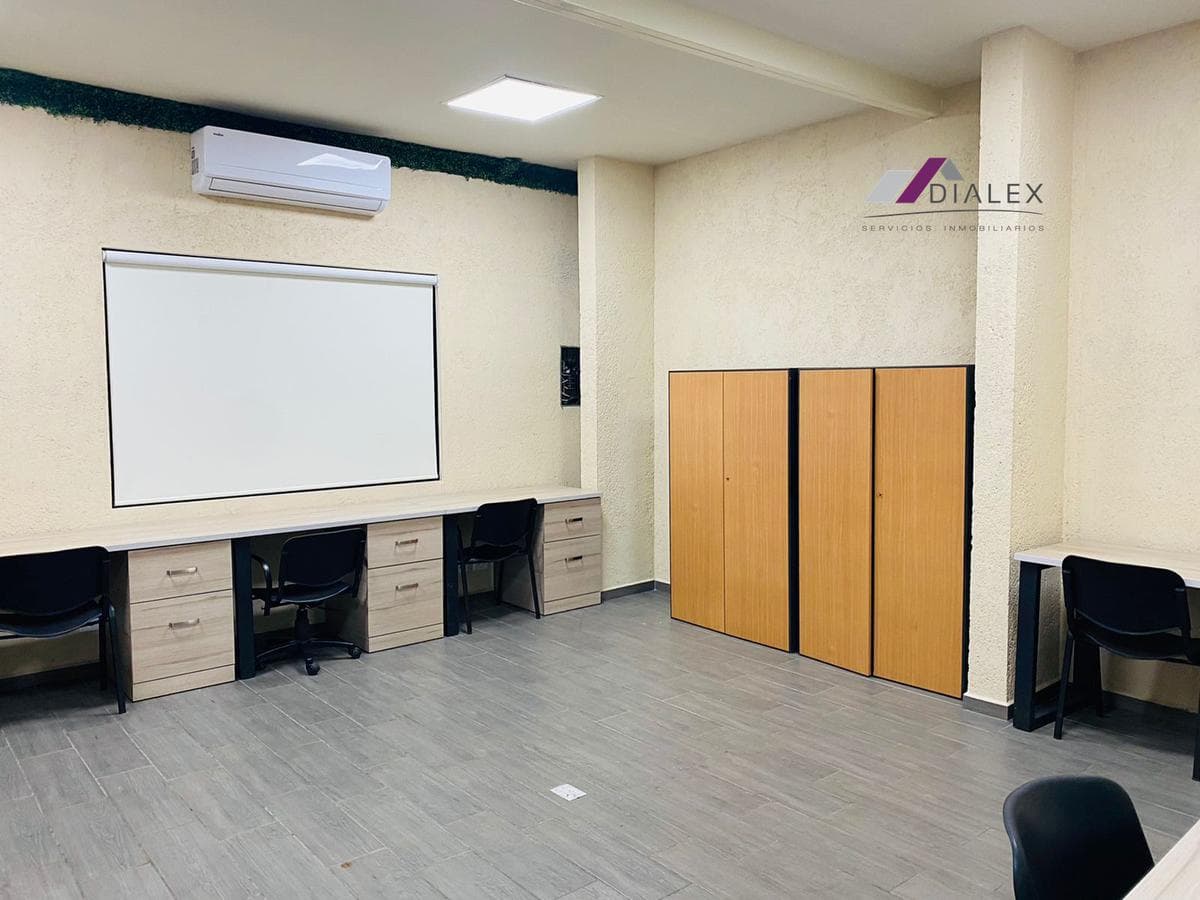 OFFICE SPACE FOR RENT - 110 M2 - Las Cumbres Neighborhood, Terranova, Monterrey, Nuevo León