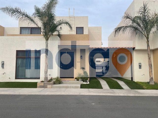 House for Sale in Puerta Real II