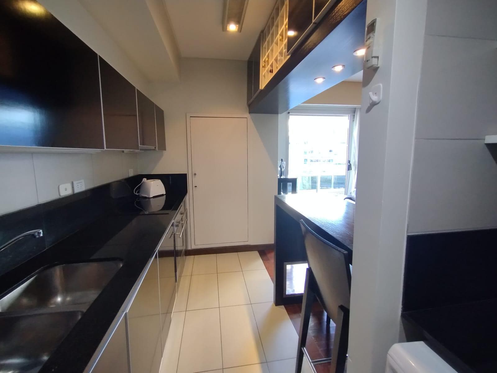 Departamento en venta 2 ambientes con cochera en Puerto Madero !!