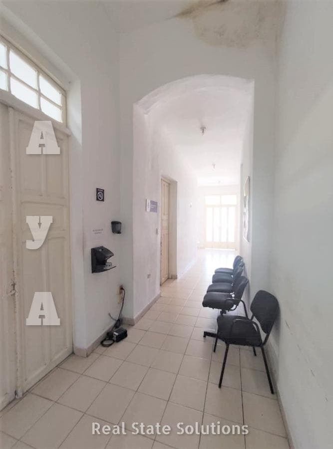 6-Bedroom Historic Home for Sale on a Spacious Lot in Santa Ana, Mérida.