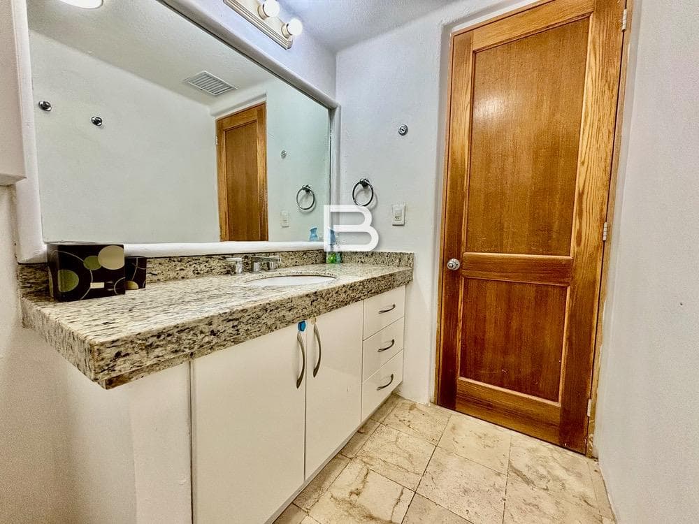 Isla Dorada Apartment for Sale