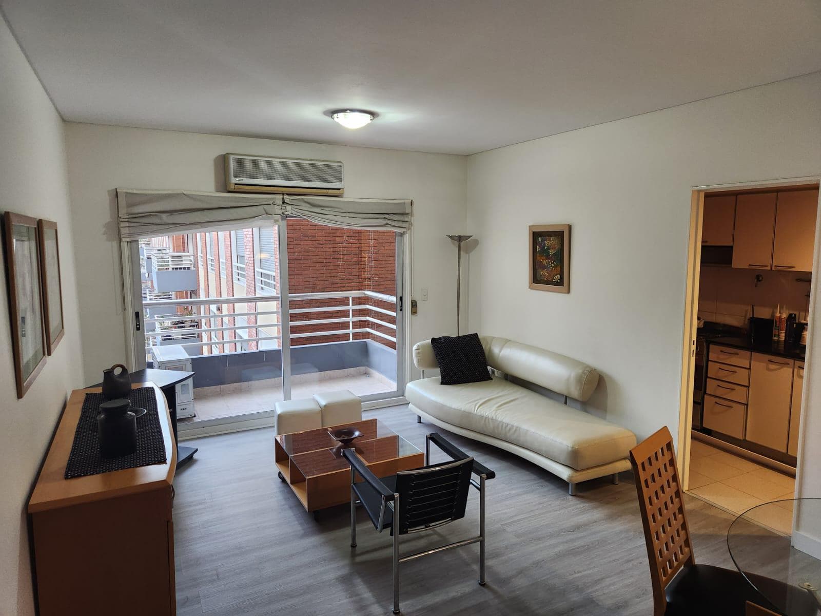 Furnished 2-room apartment for rent in Puerto Madero (no parking space included)