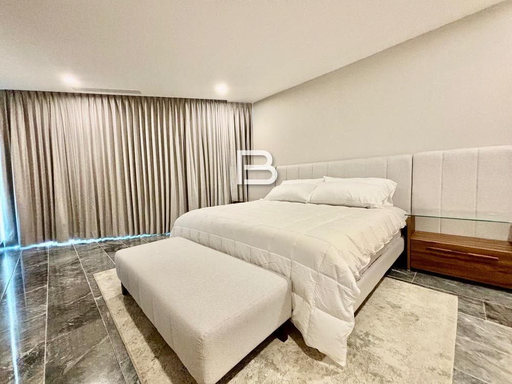 Furnished Apartment for Rent at Shark Tower, Puerto Cancún