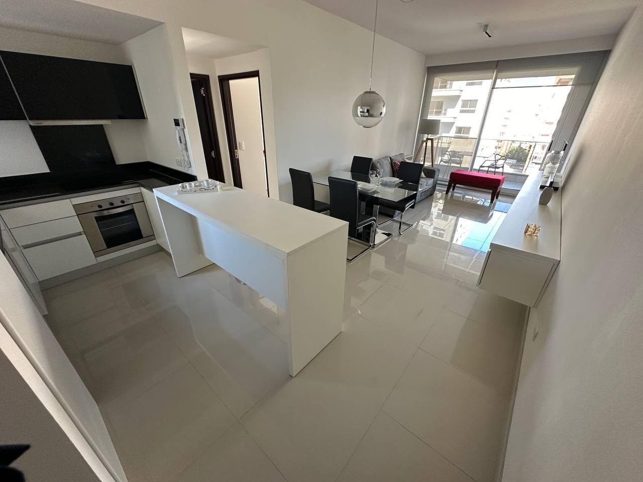 2-ROOM APARTMENT FOR SALE IN DOWNTOWN QUILMES—OPEN HOUSE WITH AMENITIES