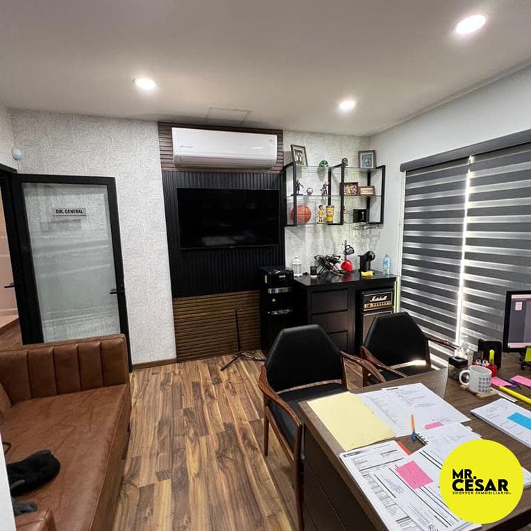 Modern office spaces for sale in Colonia Las Quintas