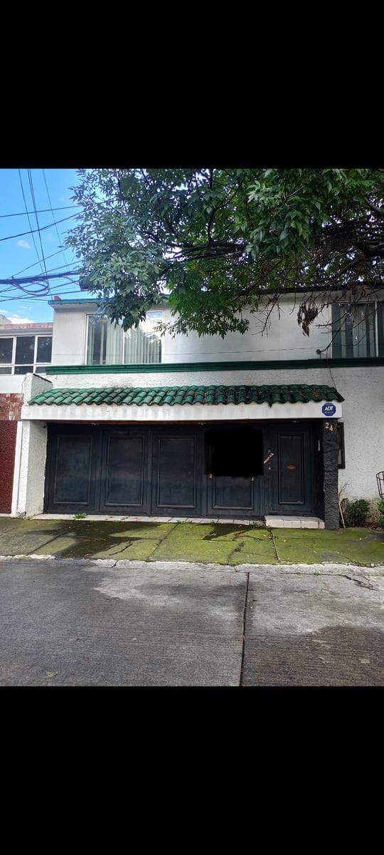 SE VENDE CASA EN ECHEGARAY NAUCALPAN ESTADO DE MEXICO $8,100,000.00
