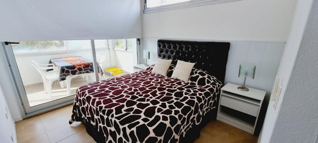 Apartment with amenities and services.