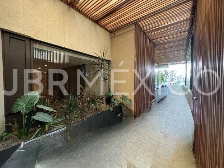 Garden apartment for sale in Bosques de las Lomas