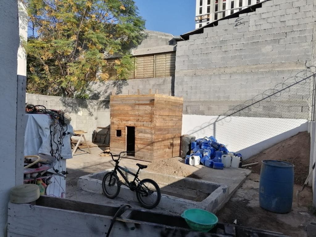 HOUSE FOR SALE IN MITRAS CENTRO