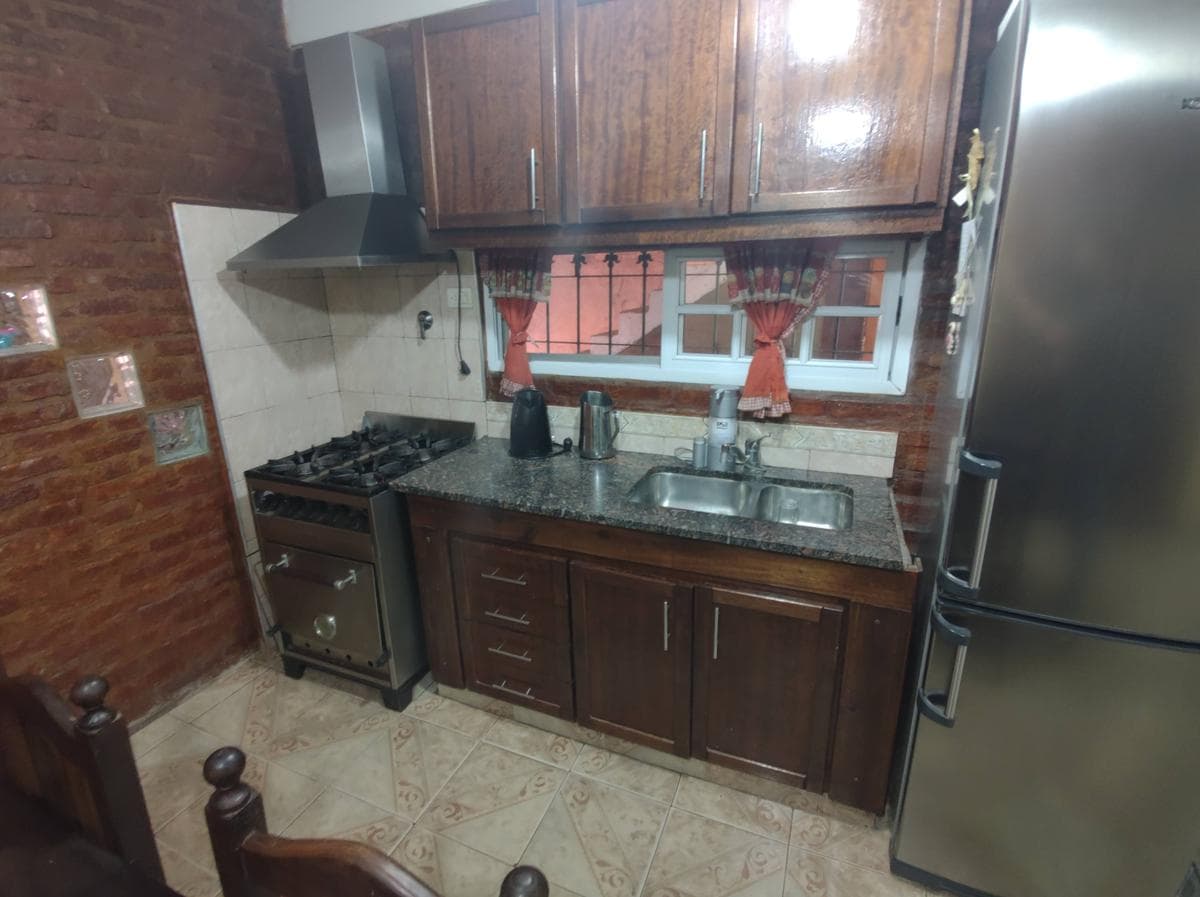 House for sale in Gonzalez Catan