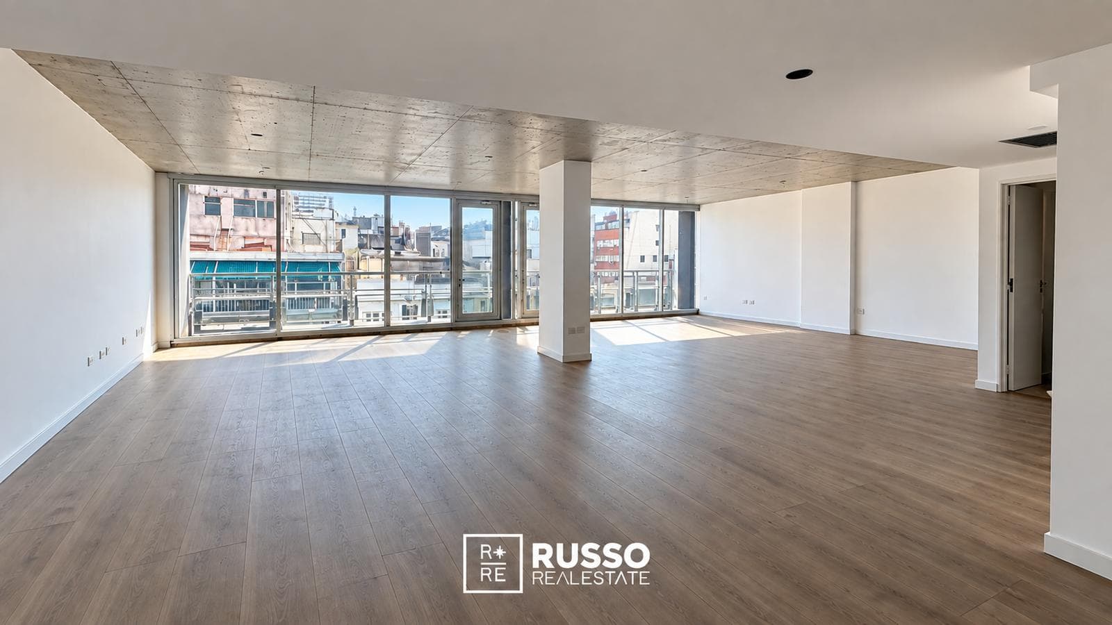 BRAND-NEW 203 M2 OFFICE FOR RENT IN TRIBUNALES - 1300 AV. CORDOBA, CABA