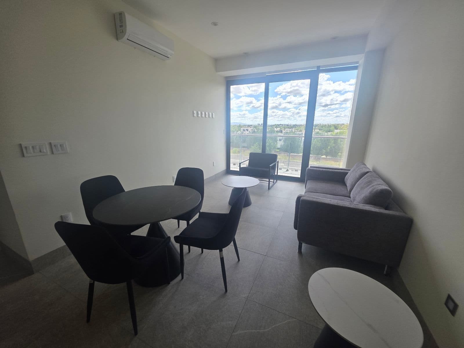Furnished Apartment - Omega Black Tower - Norponiente