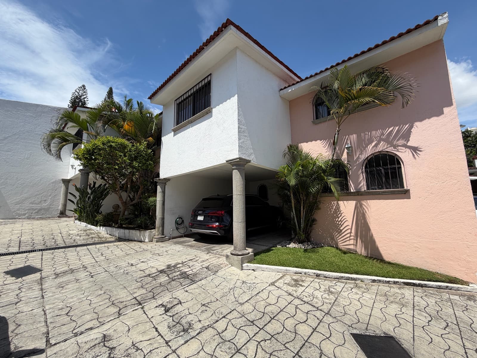 House in the Lomas de Atzingo Subdivision