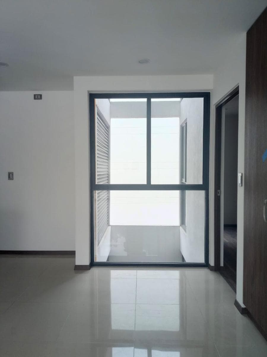 Apartment for Rent with a Terrace, 5 Minutes from Polanco, Miguel Hidalgo