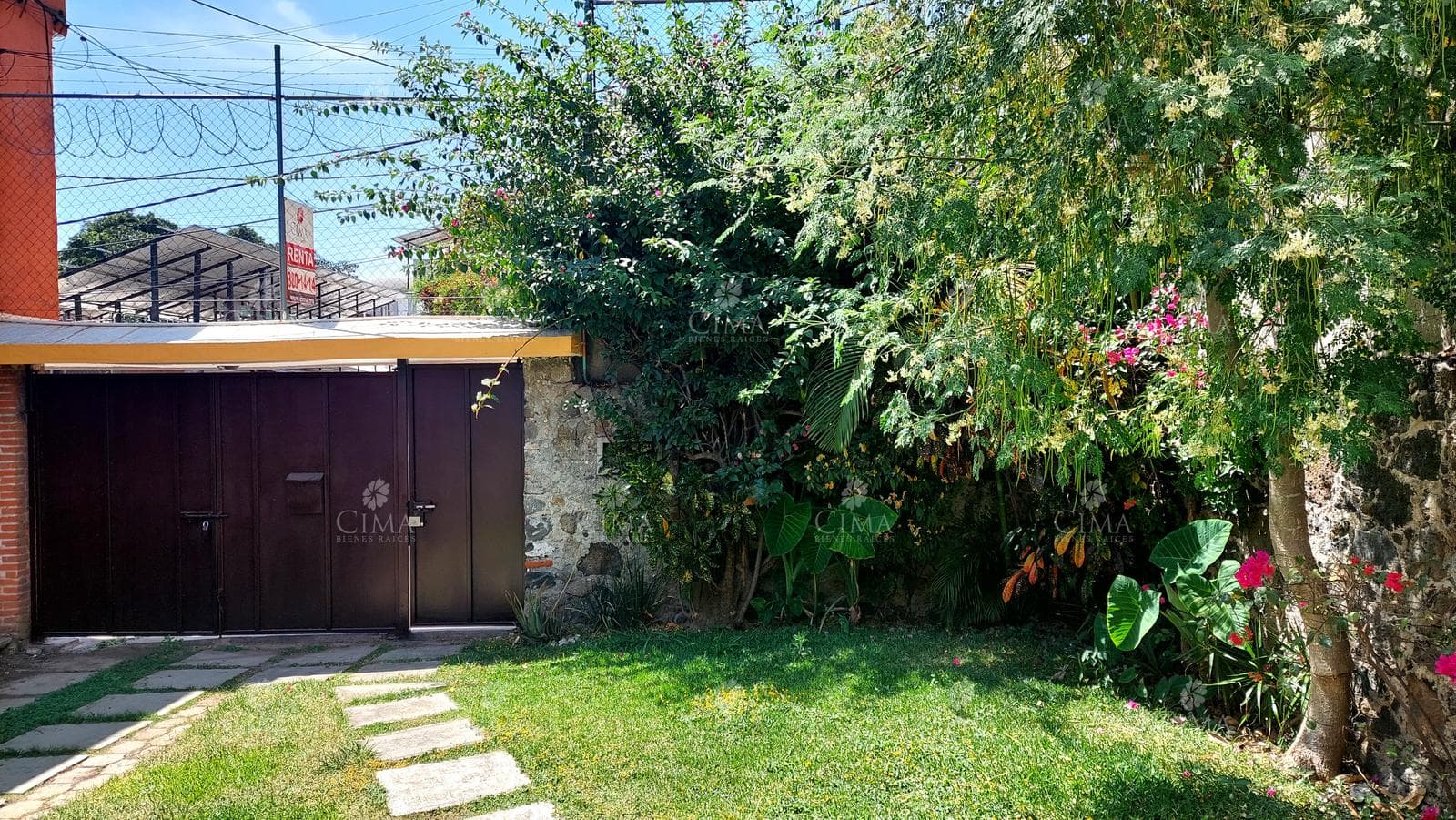 Renta Casa en Vista Hermosa - R99