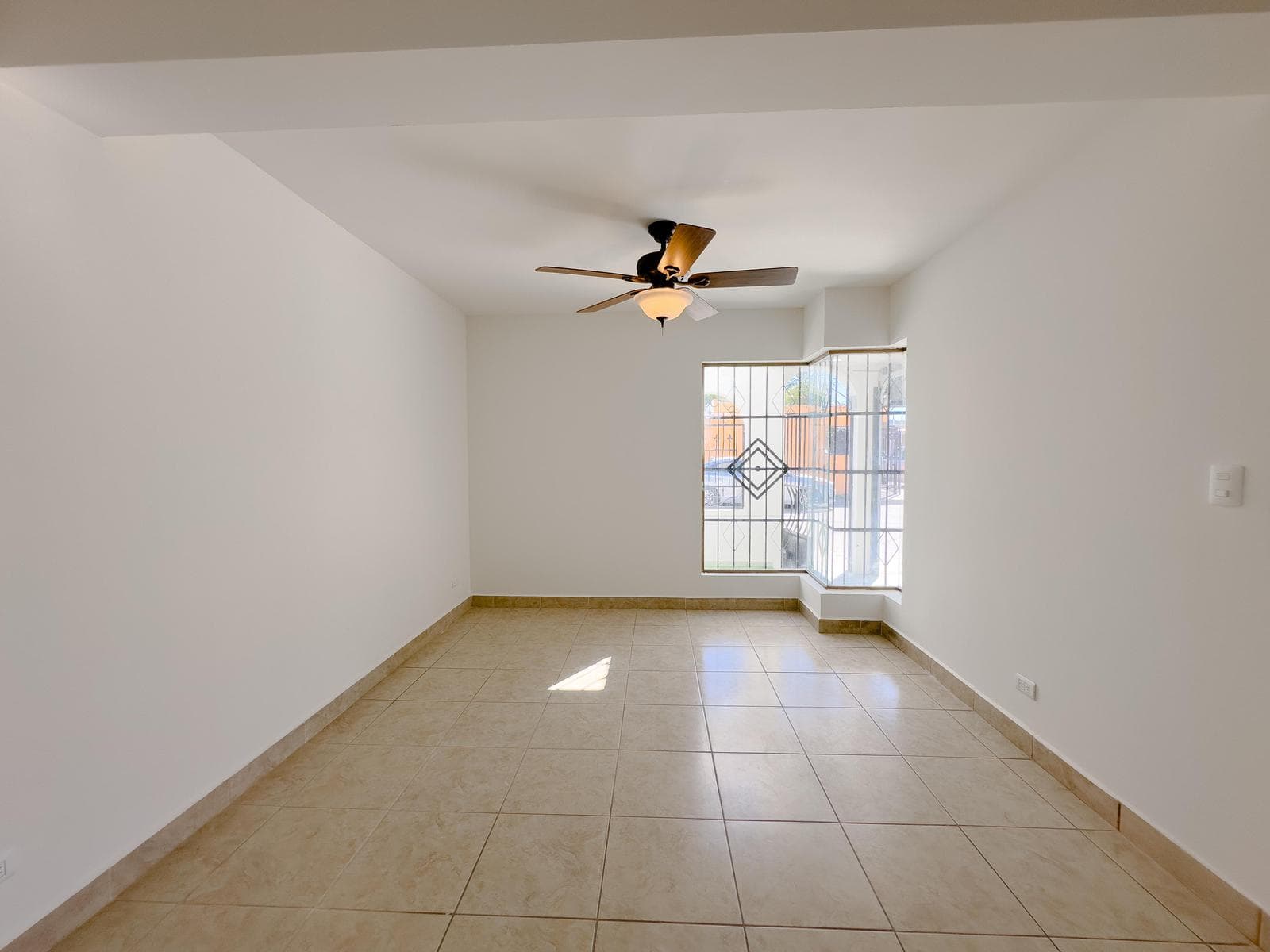 House for sale in Misión del Sol, Hermosillo, Sonora.