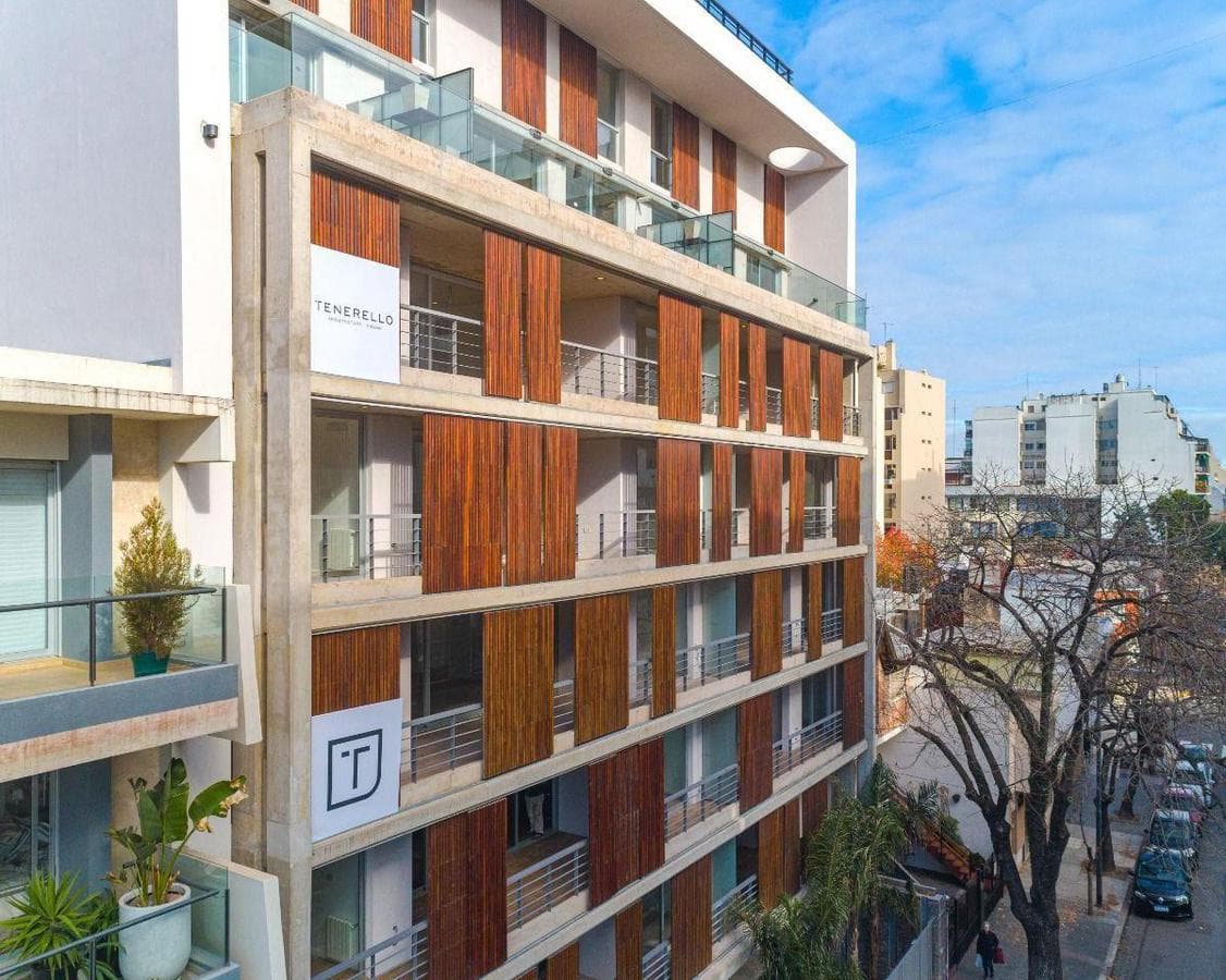 4-room duplex apartment for sale. Private terrace. Villa del Parque