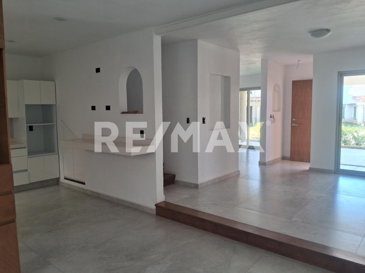 House for Sale in Morelos, Ocotepec, Cuernavaca