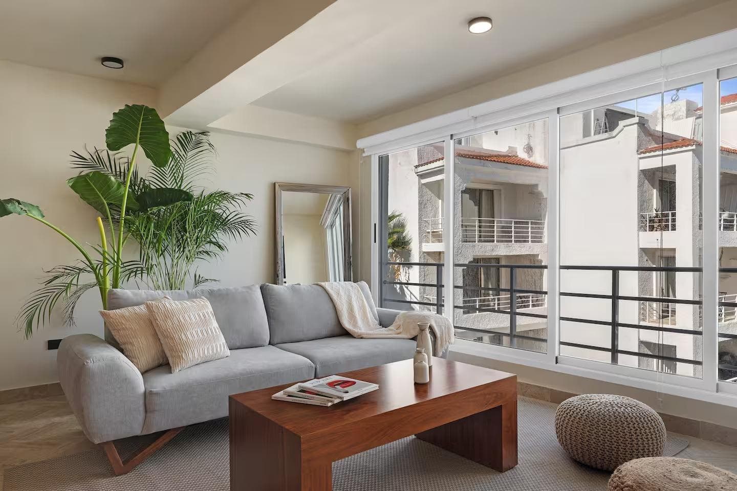 Apartment in Superblock 3, Downtown