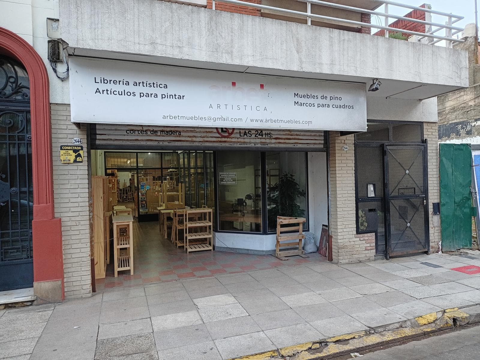 Commercial Space for Sale—Qualifies for Financing—in Flores