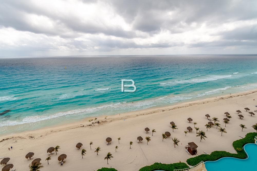 Bay View Grand Apartment for Rent