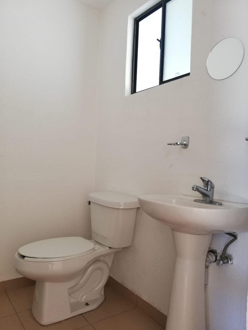 HOUSE FOR RENT IN RINCONES DEL MARQUES, QUERÉTARO